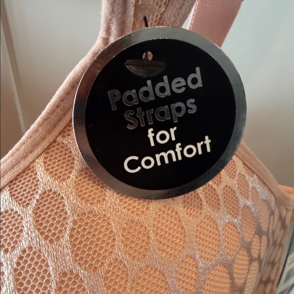 Delta Burke Peach Lace-Overlay Full Coverage Bra - Picture 3 of 6